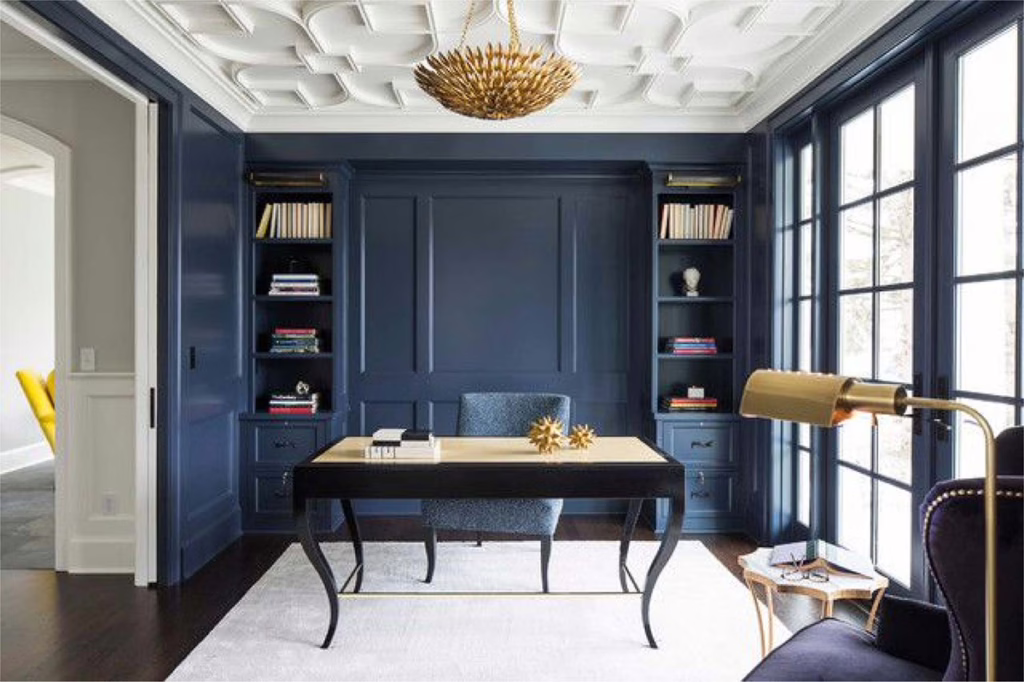 ห้องทำงานสีน้ำเงินเข้ม Hale Navy HC-154 สีฟ้ายอดนิยมจาก Benjamin Moore